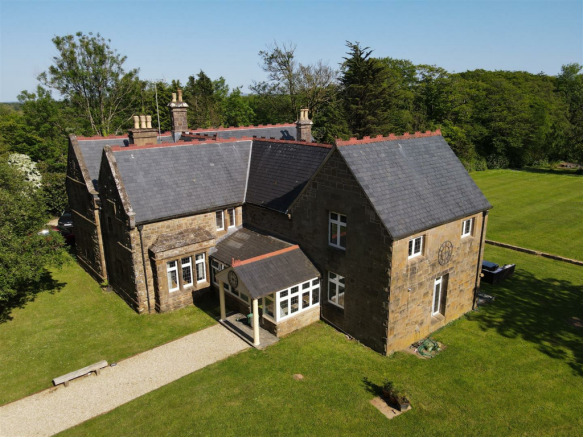 Job 30.05.23 - The Lodge EX21 - External 7.png