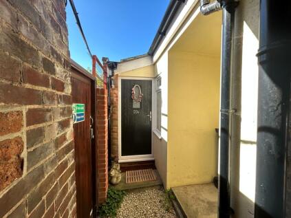 North Road, Lancing, West Sussex, BN15