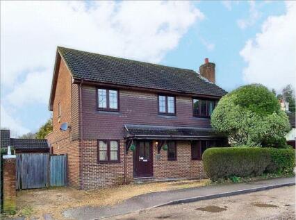 Pinewood Road, Ash, Surrey, GU12
