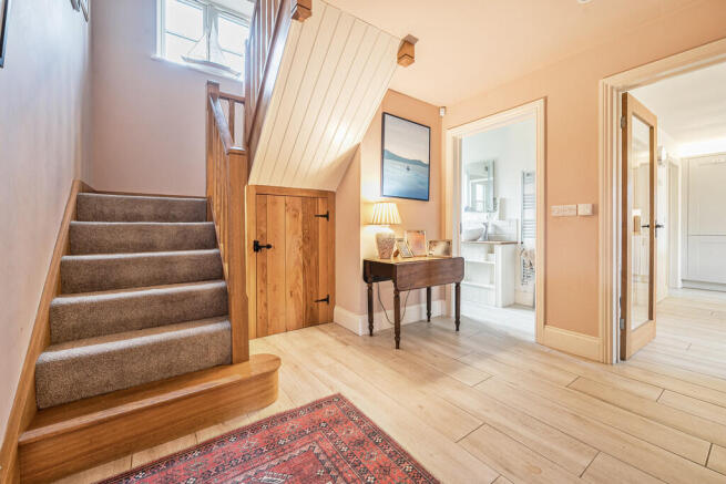 1403822-9-69725b2...