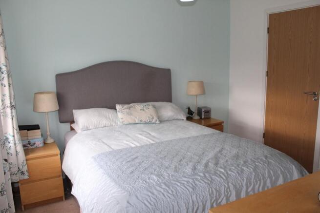 bed 1