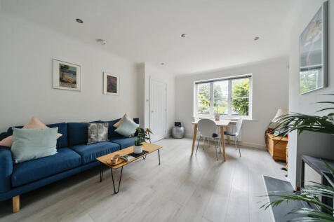 Manor Road, Great Bedwyn, SN8