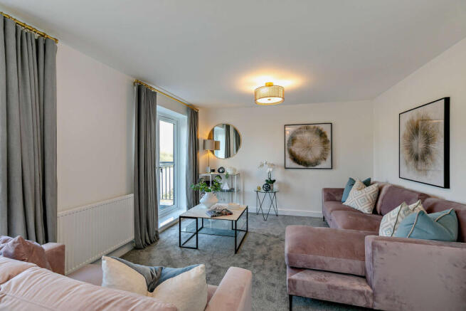 4 bed Link Detached House for sale Image 7
