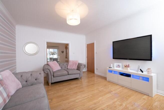 024-10 Baxter Brae, Cleland, ML1 5FG.jpg