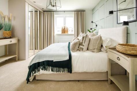 off Lapwing Drive, image 16