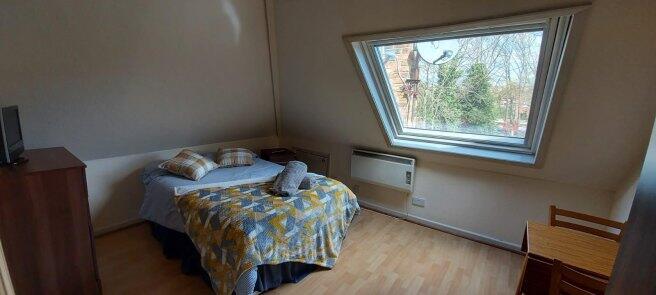 chatsworth-road-nw2-4bl-1061941