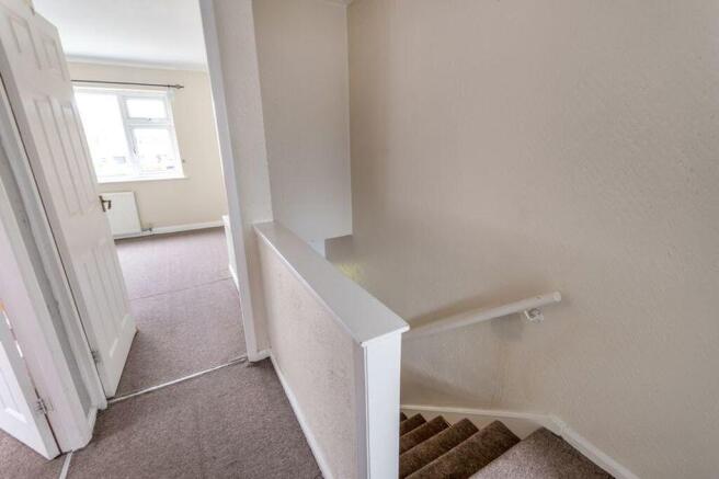 3 bed Semi-Detached for sale Image 6