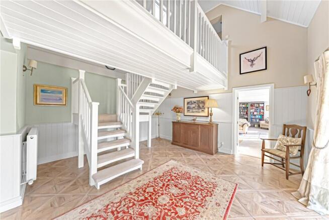 4 bed Detached for sale Image 6