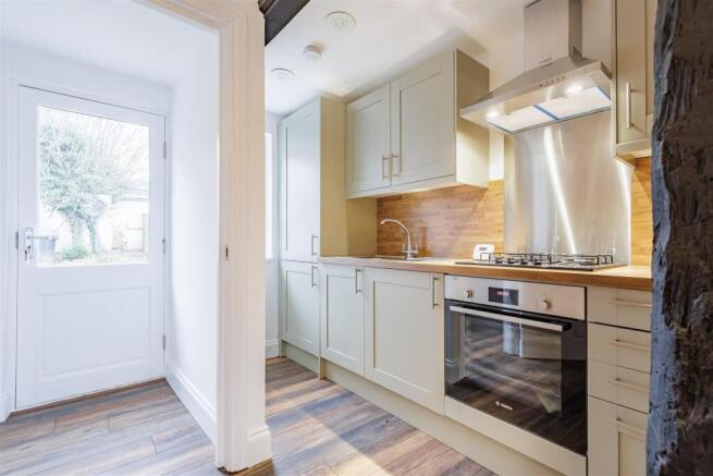 110 High Street (8).jpg