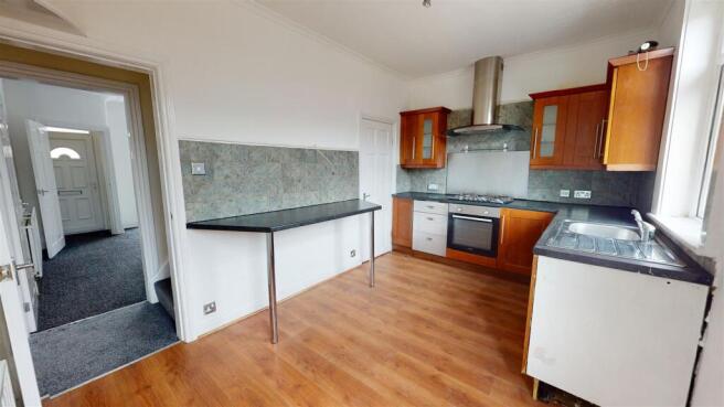 3 bed Terraced to rent Image 4