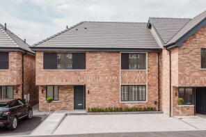 2, Manor Gardens, Manor Road, Lymm, Warrington WA13 0GQ
