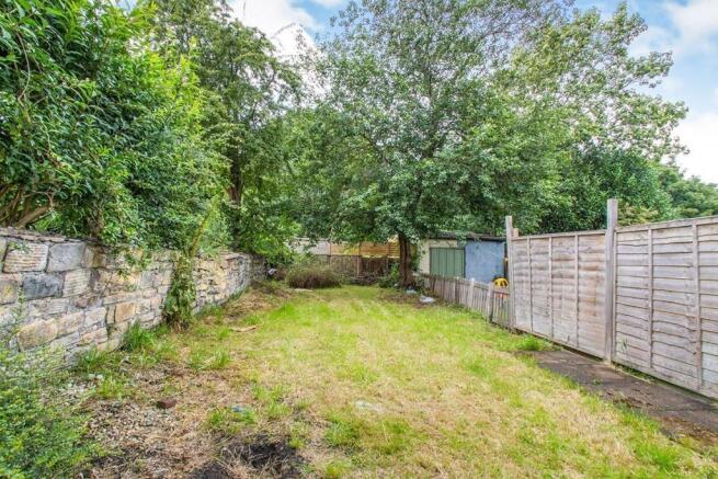 2 bed End of Terrace to rent Image 7
