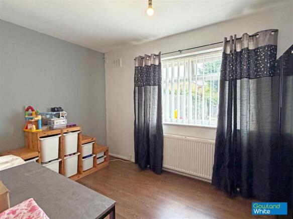 3 bed Terraced for sale Image 5