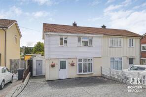 212, Burrow Road, Chigwell IG7 4NQ