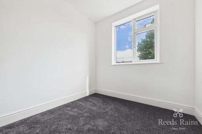 4 bed Terraced to rent Image 8