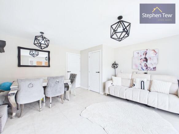 Living/Dining Room