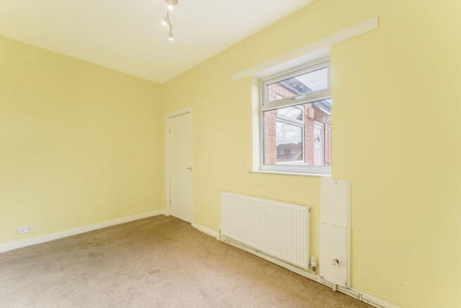 2 bed Terraced for sale Image 4