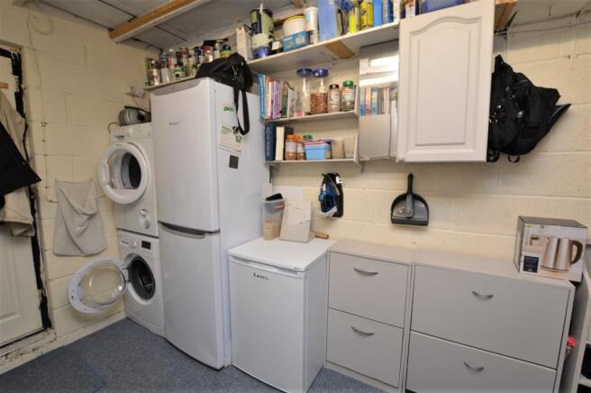 Utility/Garage