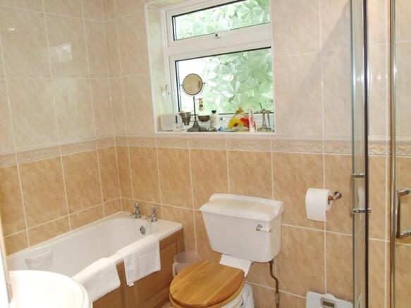 Photo 10