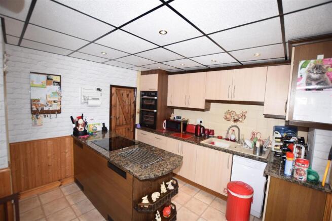 Kitchen / Diner