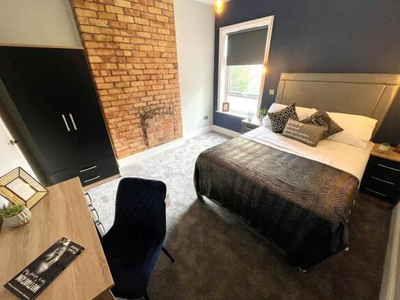 Room 4 (3)