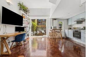 Flat 1, 36, Tunis Road, London W12 7EZ
