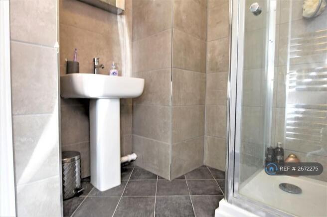 Main Bedroom Ensuite