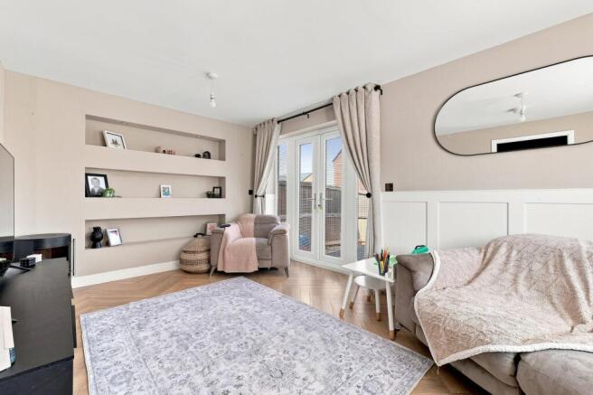 3 bed Semi-Detached for sale Image 10