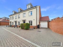 11, Oak Grove, Reading RG5 4HZ