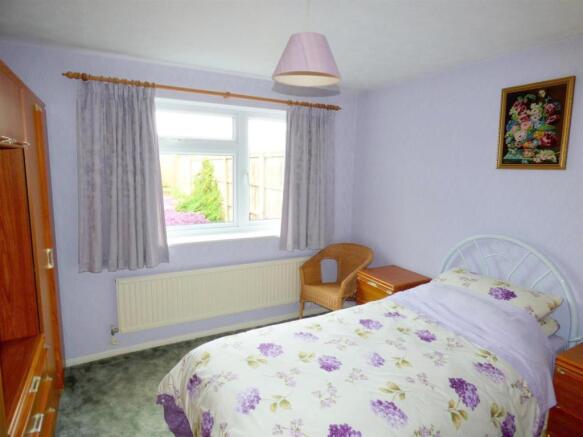 Bedroom One 1.jpg