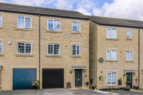Pugneys Avenue, Crigglestone, Wakefield