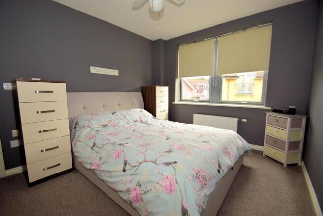 Bedroom 2.JPG
