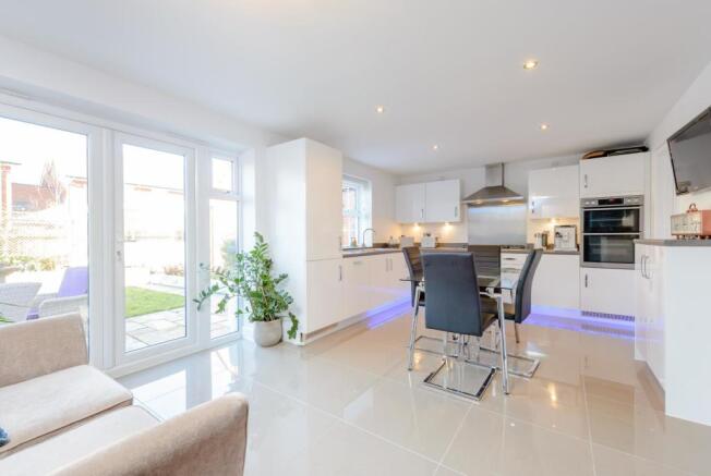 8376246-interior07-800.jpg