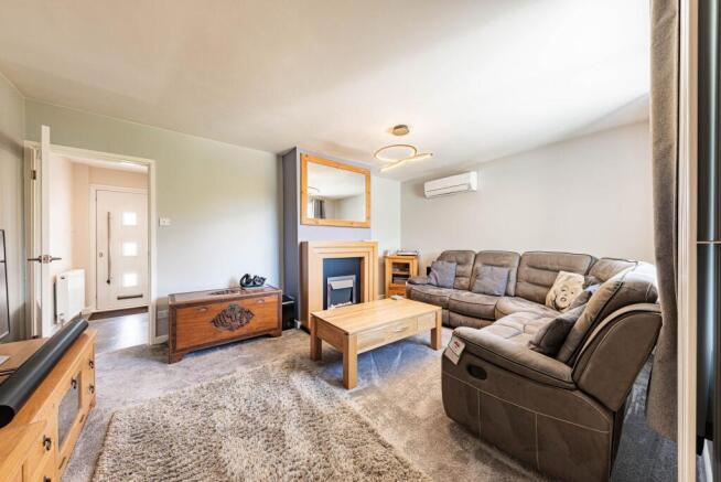 Living Room (1)