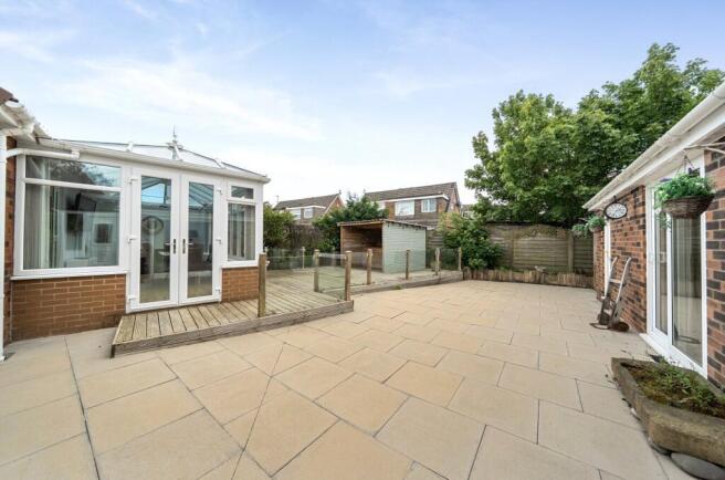 3 bed Semi-Detached Bungalow for sale Image 5