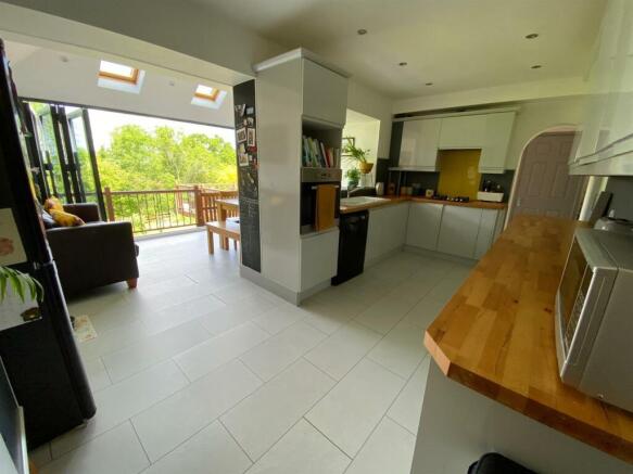 Kitchen.jpg