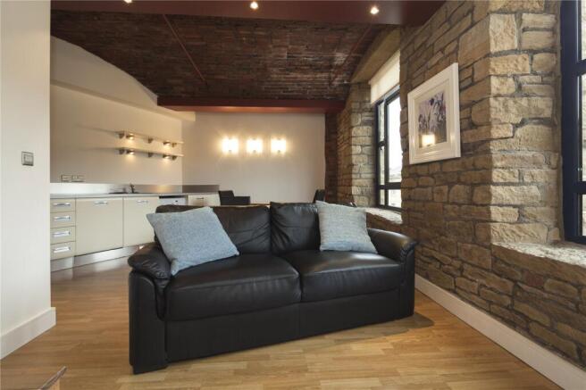 1 bed Apartment to rent Image 4