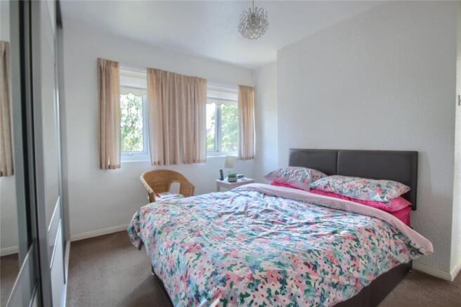 3 bed Semi-Detached for sale Image 8