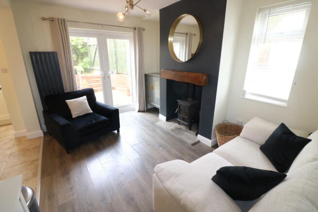 3 bed Semi-Detached to rent Image 7