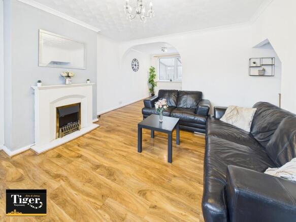 CAM02176G0-PR0769...