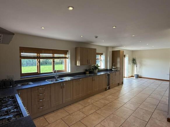 Kitchen 3