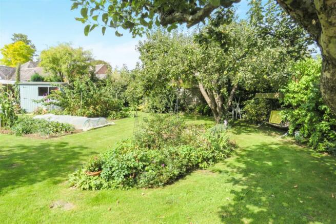 garden 1.JPG