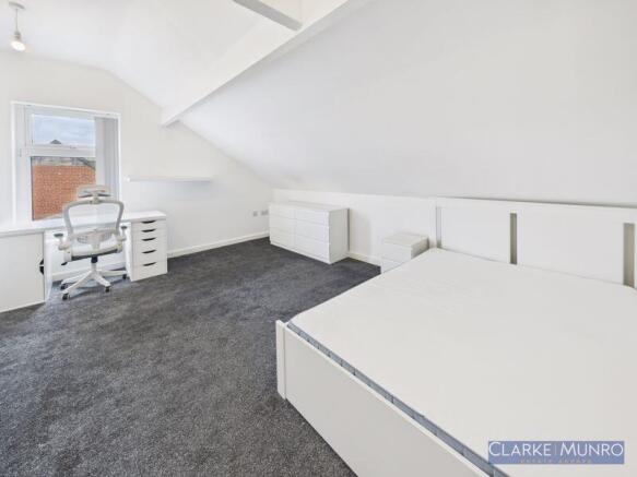 6 bed House Share to rent Image 8