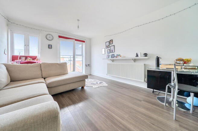 1434146-8-69cd461...