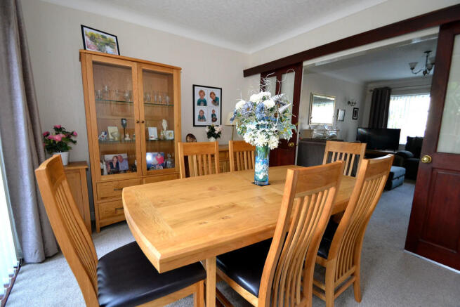 Dining room (reve...