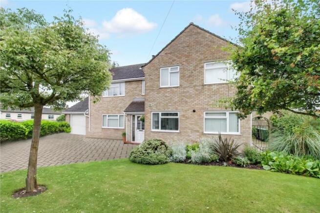 34 Lechlade Rd - Front.jpg