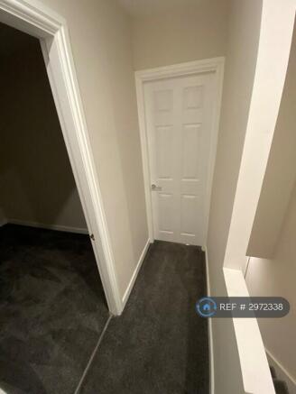 3 bed Terraced to rent Image 4