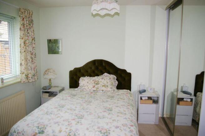 bed 1