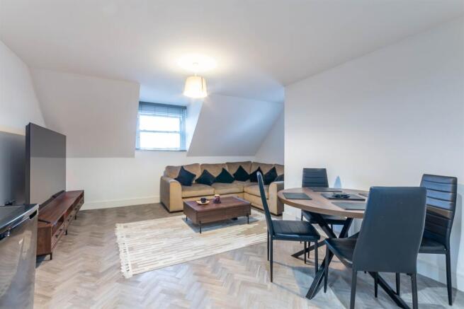 Lounge Diner / Kitchen