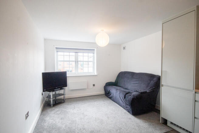 1 bed Flat to rent Image 4